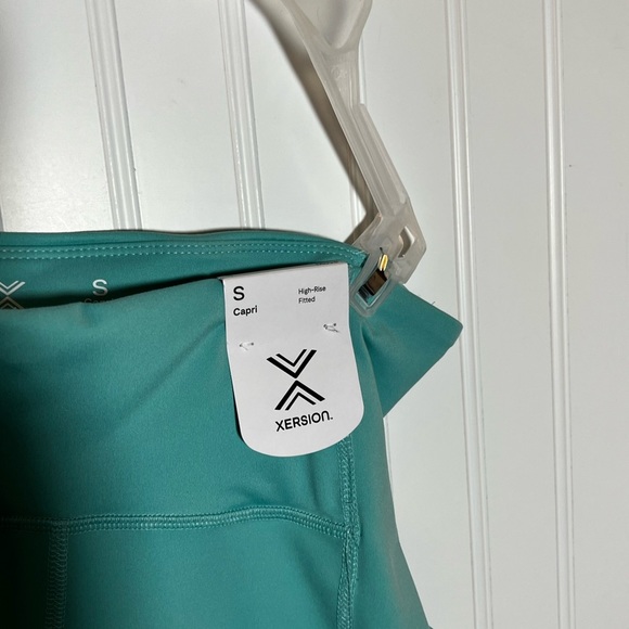 NWT High-Rise Leggings Xersion Women Size S - Picture 9 of 10